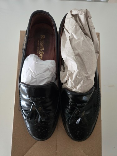Russell bromley black patent - &,