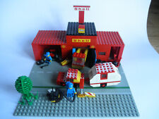 Fantastic LEGO moc SHELL garage with car and caravan minifigures and accessories