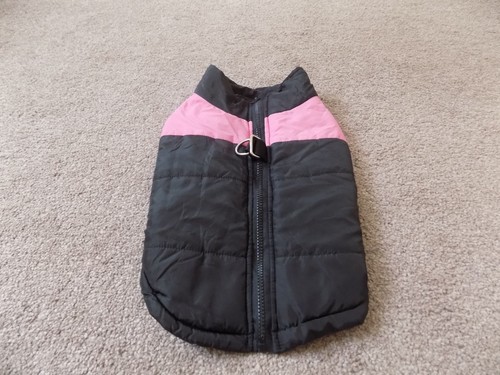 Pink black quilted look dog - &,