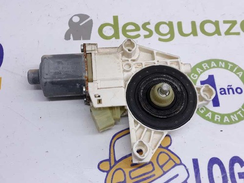 A2048200242 front power window