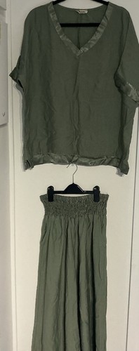 Women piece set v - women’s, neck
