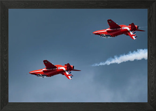 The red arrows - wall, art