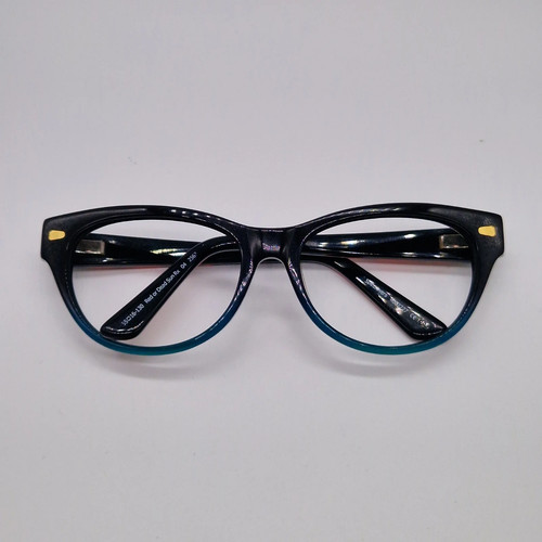 Specsavers red dead sun - specsavers,