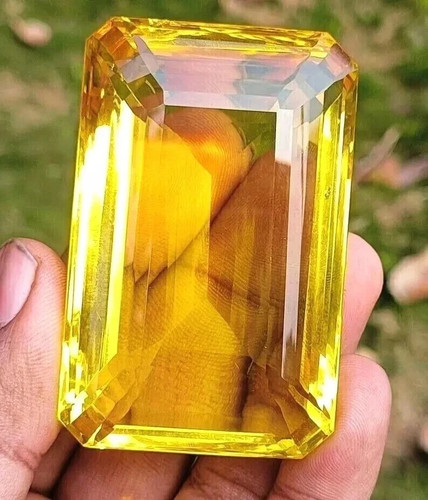 Natural huge yellow - yellow, color