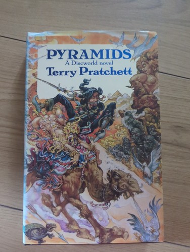Terry pratchett pyramids - terry,