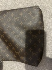 100% Authentic louis vuitton Toiletry Pouch