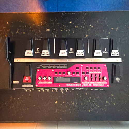Boss 300 loop station - boss,