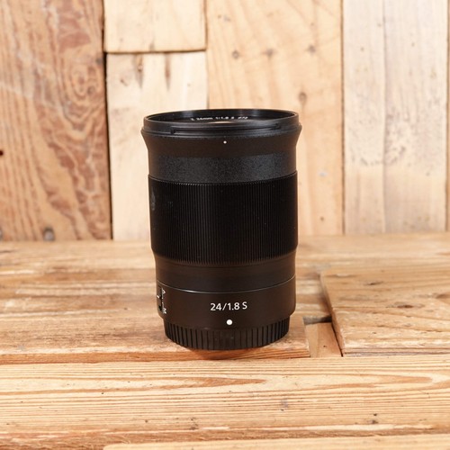 Used nikon 24mm s - used,