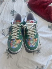 Nike Dunk Low Foam Finger Size