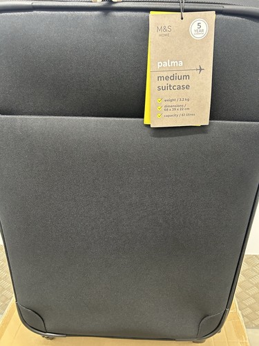 Wheel suitcase medium - 4,