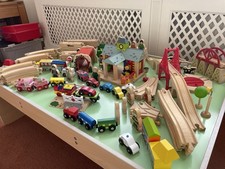 Bigjigs Wooden Train Set In