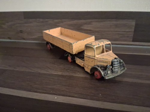 Vintage dinky toys bedford - toys,