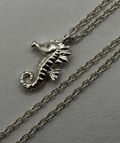 Quality 925 sterling silver - 925,