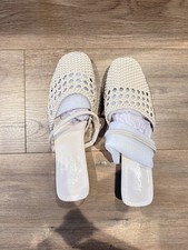 Brand New Women’s Woven