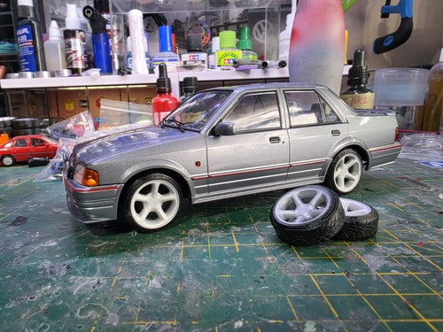 Scale ford cosworth - 1/18,