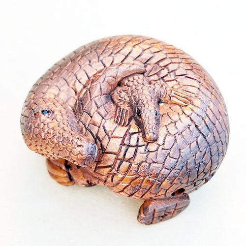 M8968 hand carved - m8968,