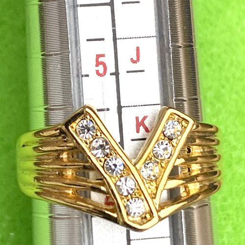 Gold tone stainless steel - gold,