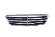 Front Grille Chrome/Black For