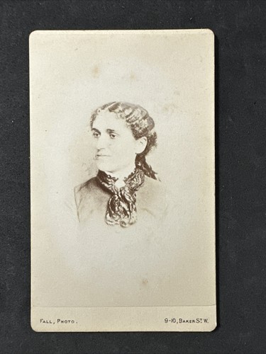Cdv lady necktie fall - cdv,