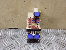 NISSAN JUKE F15 Fuse Box