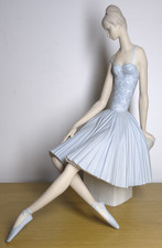 Lladro matte ballerina - matte,