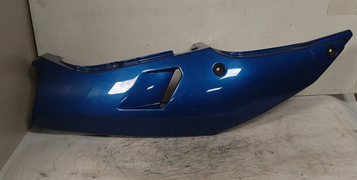 Oem yamaha tail fairing right - oem,