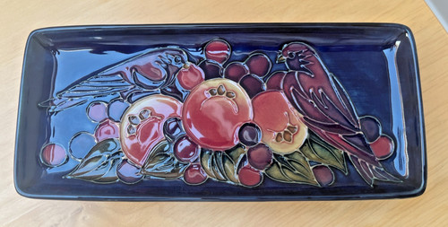 Moorcroft finches berries - finches,