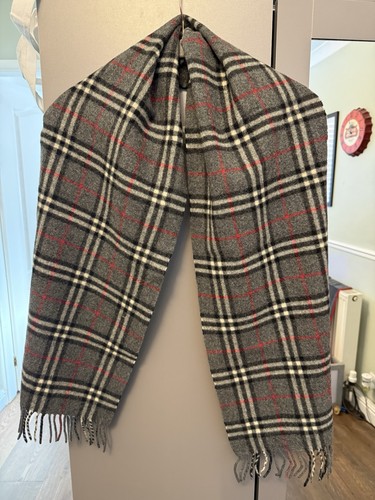 Burberry 100 cashmere - burberry,