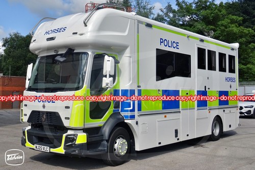 Police vehicle photo - police,