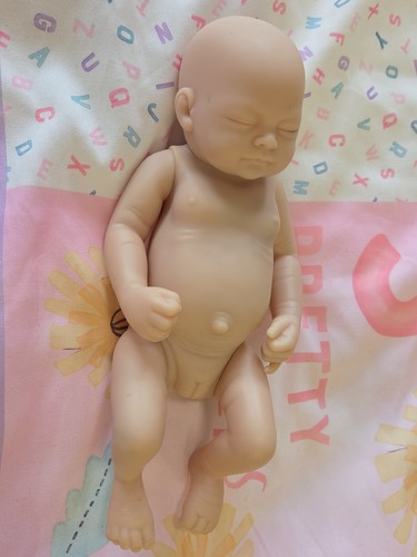 Small reborn newborn - 11",