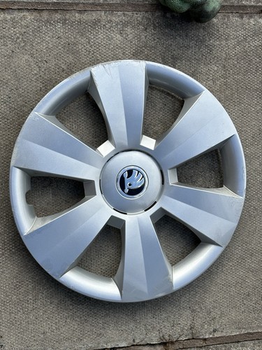 Skoda fabia wheel trim x - 15",