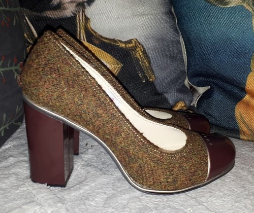 New designer clarks green - designer,