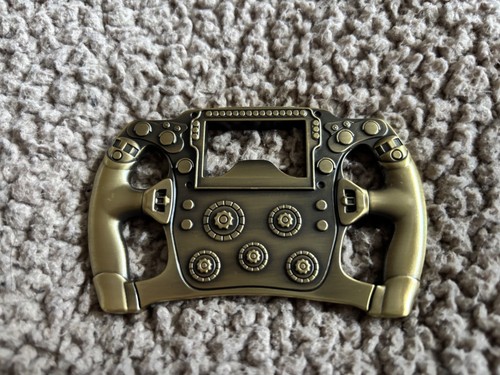 Racing themed steering - /,