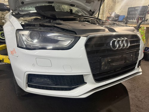 Audi line 2012 - s,