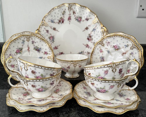 Royal crown derby - antoinette, 4