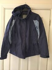 Tayberry & Co. Ladies Blue Showerproof Coat Size Small
