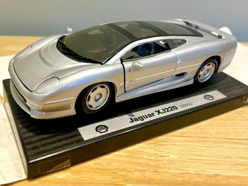 Maisto jaguar xj220 1992 - jaguar,