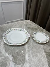 Aynsley Wild Tudor Fine Bone