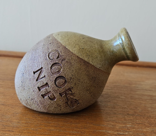 Unusual studio pottery small - unusual,