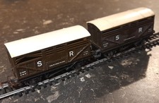 Hornby R106 SR Cattle Wagon x2