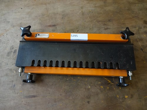 Elu 096 router - elu,