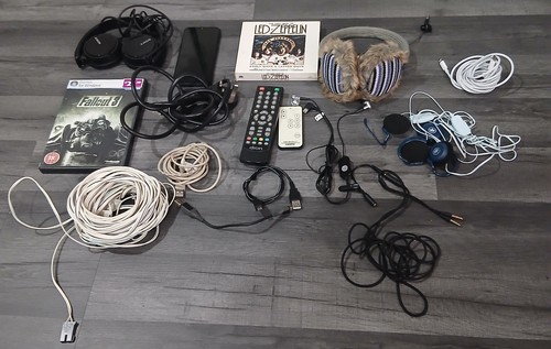 Electrical job lot - electrical, untested