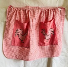 Pretty pink cockerel aplique