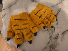 Hull City Tiger Hand Gloves