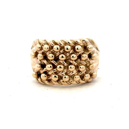 9ct yellow gold - keeper, ring
