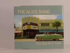 THE ALICE BAND ONE DAY AT A