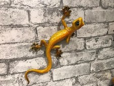 Gecko lizard wall art - lizard, plague