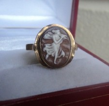 Carved Vintage 14ct Yellow Gold Hand Made Cameo Ring of Music Muse  -  size N 