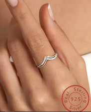 Sparkly Wishbone Ring Chevron Zircon Dainty Minimalist 925 Silver Double Band