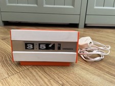 Vintage Greenwich Orange Electric Flip Desk Clock Plastic Retro